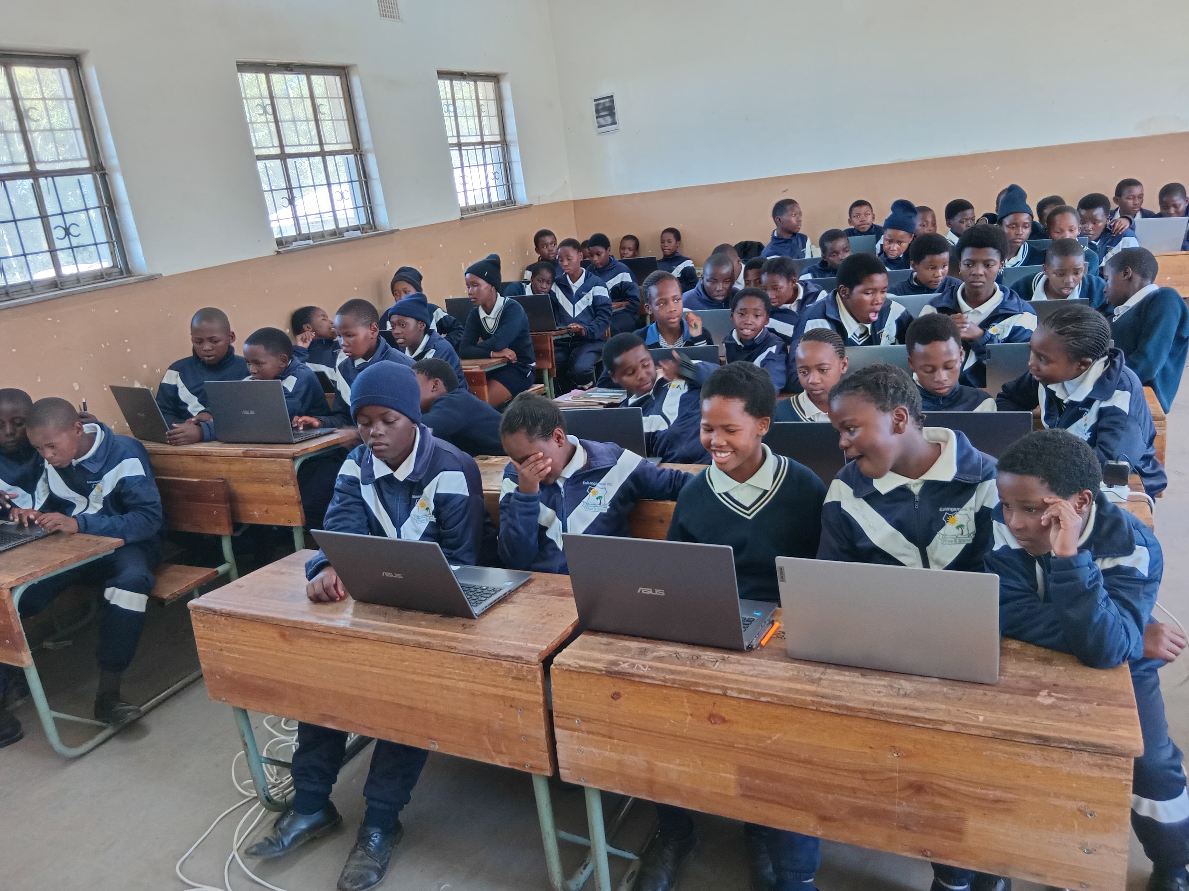 Esithangameni Primary School